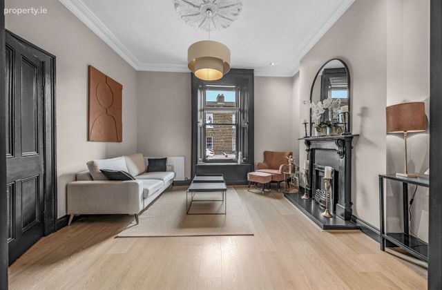 26 Erne Street Upper, Dublin 2, Grand Canal Dock, Dublin 2 - Click to view photos