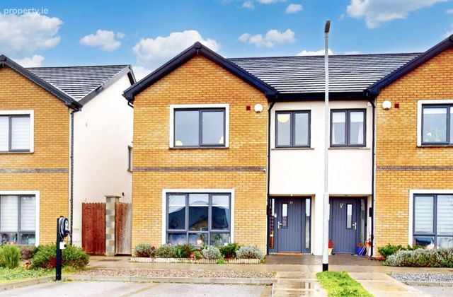 21 The Drive, Bryanstown Wood, Drogheda, Co. Meath - Click to view photos