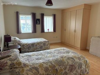 10 Cois Abhainn, Lyster Street, Athlone, Co. Westmeath - Image 5