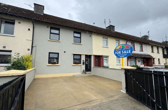 31 Fatima Court, Castletown, Dundalk, Co. Louth - Click to view photos