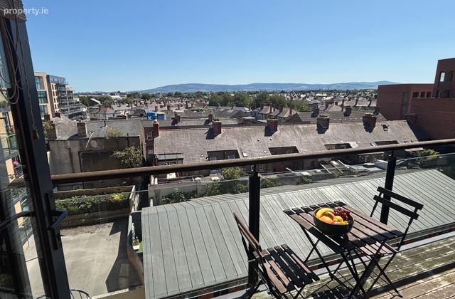 74 Southgate, cork st, Dublin 8 - Click to view photos