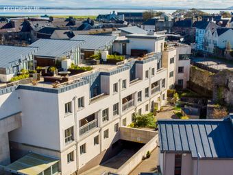 Luxury Two Bed 2 Bath Apartment, Semple Mill, Parkavara, Galway City Centre, Co. Galway