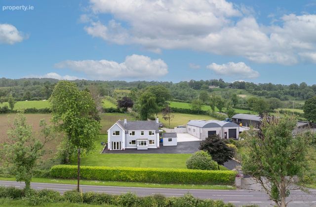 274 Lough Shore Road, Enniskillen, Co. Fermanagh, BT93 7DF - Click to view photos