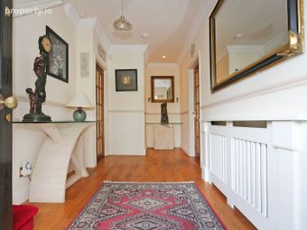 3 Saint James Court, Ennis Road, North Circular Road, Co. Limerick - Image 5