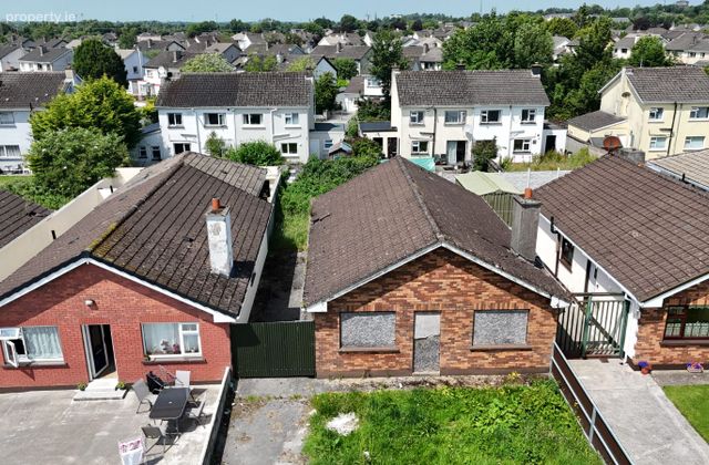 118 Meadowbrook, Athlone, Athlone, Co. Westmeath - Click to view photos