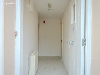 9 Brook Lodge House, Oakview Village, Tralee, Co Kerry, Tralee, Co. Kerry - Image 3