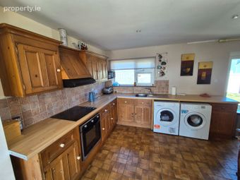 East End, Kilkee, Co. Clare - Image 3