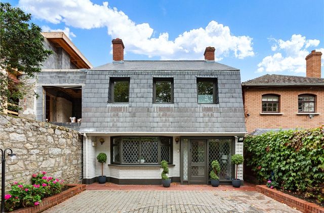 15d Clyde Lane, Ballsbridge, Dublin 4, Ballsbridge, Dublin 4 - Click to view photos