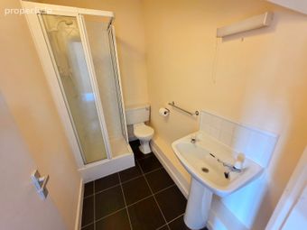 Duplex Townhouse, Renville Village, Rinville, Co. Galway - Image 5