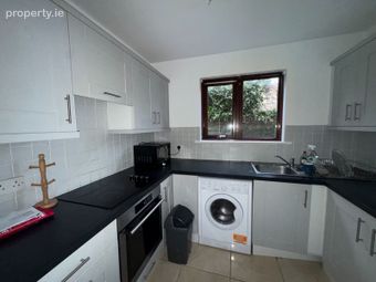 18 Park Court, Dublin 4, Sandymount, Dublin 4 - Image 2