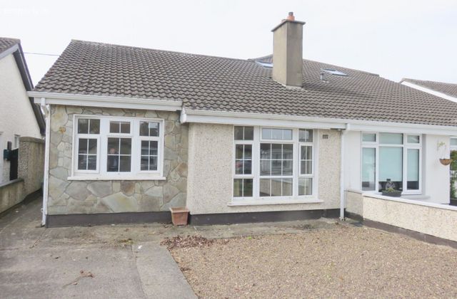 57 Cherrywood Grove, Clondalkin, Dublin 22 - Click to view photos