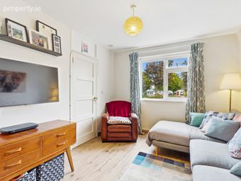 114 Walkinstown Avenue, Walkinstown, Dublin 12 - Image 4
