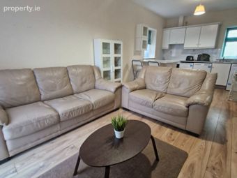 Apartment 3, Marshals Court, Dublin 8 - Image 2