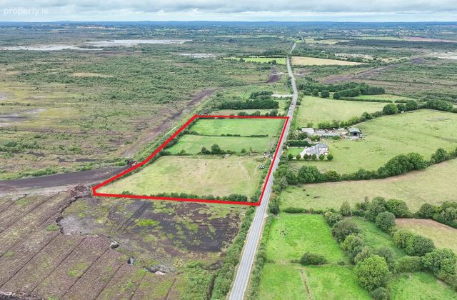 Knockdrin, Rhode, Co. Offaly - Click to view photos