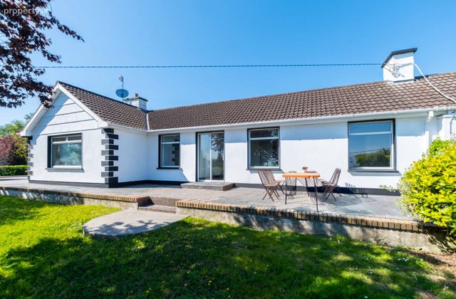 Cushcam, Dungarvan, Dungarvan, Co. Waterford - Click to view photos