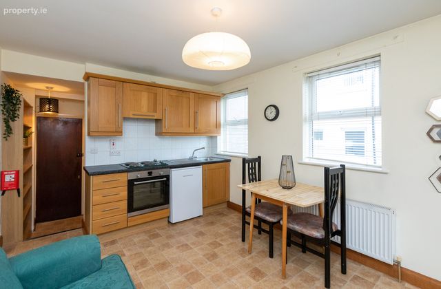 Apartment 6, 39 Synge Street, Portobello, Dublin 8 - Click to view photos
