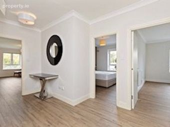 Apartment 11, Block A, Altamont Hall, Dundrum, Dublin 14 - Image 3