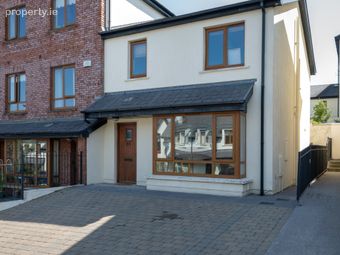 28 Fort Hill, Moneygurney, Douglas, Cork, Douglas, Co. Cork - Image 2