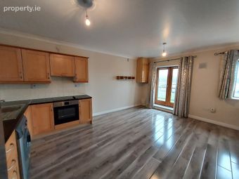 Russell Crescent, Russell Square, Tallaght, Dublin 24 - Image 2