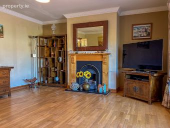 25 College Green, Dunmore Road, Tuam, Co. Galway - Image 3