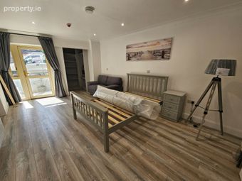 8 Church Street, Tralee, Killmey, Co. Kerry