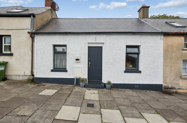 2 Fountain Cottages, Lower Mell, Drogheda, Co. Louth, Drogheda, Co. Louth - Click to view photos