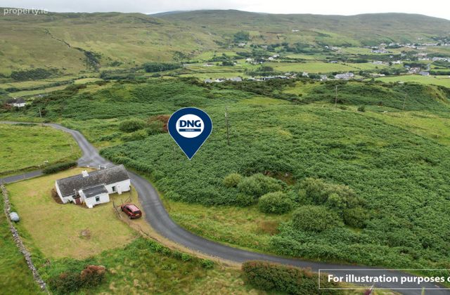 Kinnakillew, Glencolmcille, Co. Donegal, Glencolmcille, Co. Donegal - Click to view photos