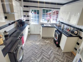 13 Abbey Park, Ferrybank, Ferrybank, Co. Waterford - Image 4