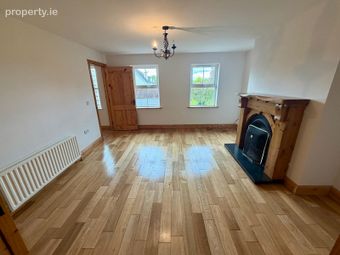 12 Castleburn, Ballymote, Co. Sligo, Ballymote, Co. Sligo - Image 4