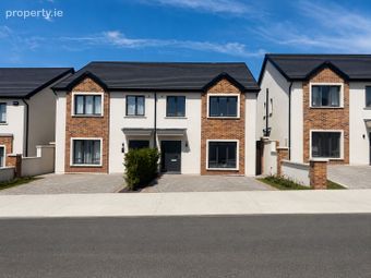 Na Cair&eacute;il, Ballinroad, Dungarvan, Co. Waterford