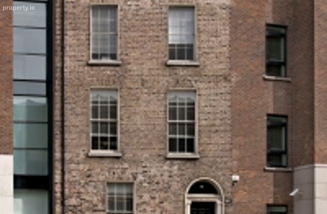 72 Charlemont Street, Dublin 2, Dublin 2 - Click to view photos