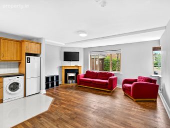 49 Riverdale, Oranmore, Co. Galway - Image 5