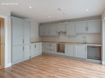 Scarisbrick, 24 The Orchards, Montenotte, Co. Cork - Image 5