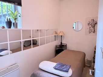 World Of Elegance, 30 Castle Street, Dublin 2, Christchurch, Dublin 8