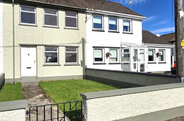 21 Father O'connor Crescent, Mountrath, Mountrath, Co. Laois - Click to view photos