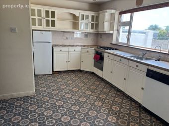 33 Castleview, Fenit, Co. Kerry - Image 4