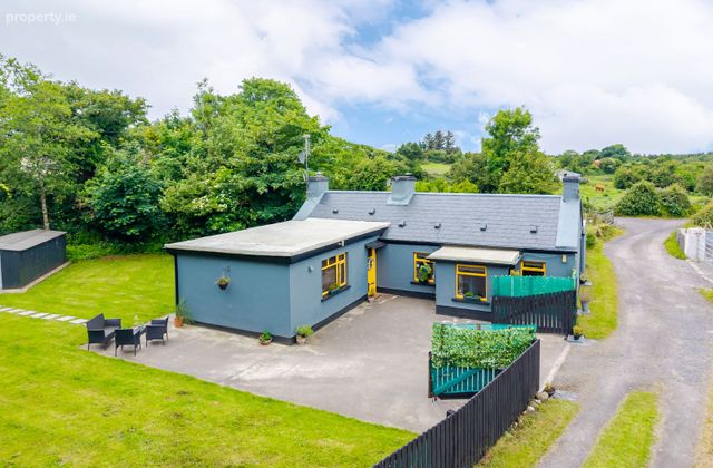 Currower, Attymass, Attymass, Co. Mayo - Click to view photos