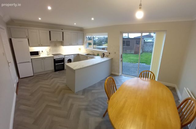Mulhuddart, Dublin 15, Clonsilla, Dublin 15 - Click to view photos