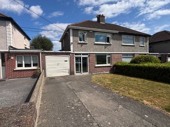 23 Fernhill Road, Manor Estate, Terenure, Dublin 12 - Image 4