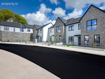 Three Bed Mid Terraced, Three Bed Mid Terraced, Lakeview, Castleredmond, Midleton, Co. Cork, Midleton, Co. Cork - Image 4