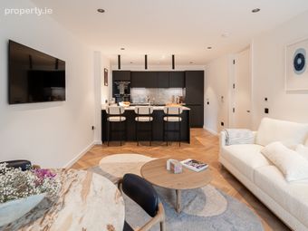 3 Bed Apartment, Mount Merrion, Co. Dublin - Image 5