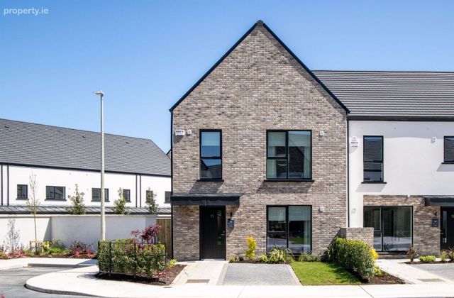 Portmarnock, Co. Dublin - Click to view photos