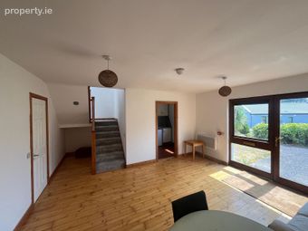 47 Carleton Village, Golf Links Road, Youghal, Co., Youghal, Co. Cork - Image 2