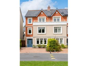 7 College Square, Terenure, Dublin 6w