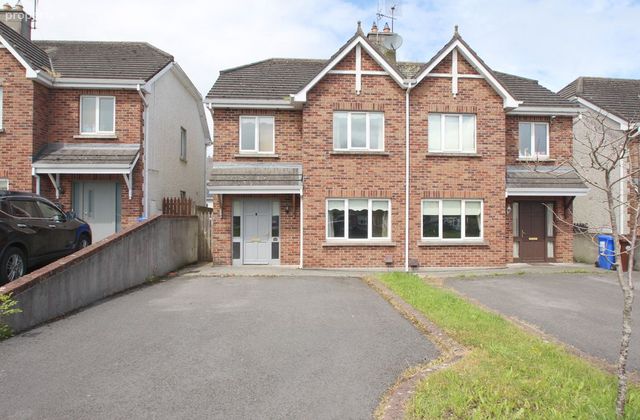 13 Chancery Park Way, Tullamore, Tullamore, Co. Offaly - Click to view photos