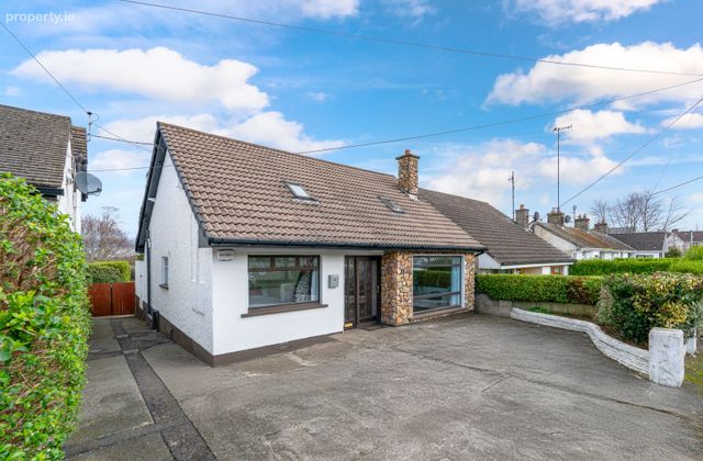 21a Glenamuck Cottages, Carrickmines, Dublin 18 - Click to view photos