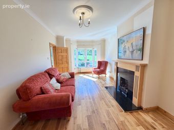7 Marine Crescent, Blackrock Cove, Blackrock, Co. Louth - Image 5