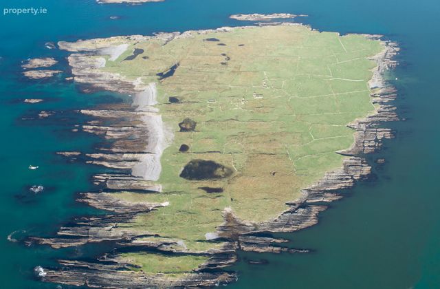 Middle Calf Island, Schull, Co. Cork - Click to view photos