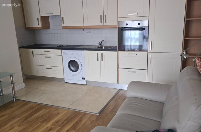 Leinster Square, Rathmines, Dublin 6 - Click to view photos