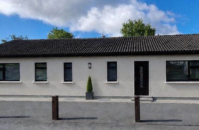 4 The Low Road, Clifden, Co. Galway - Click to view photos